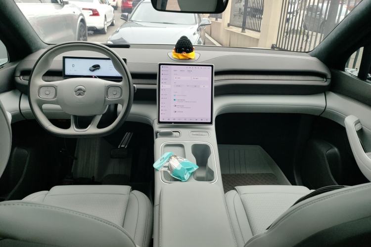 Used Nio ES6 2024 75 kWh
