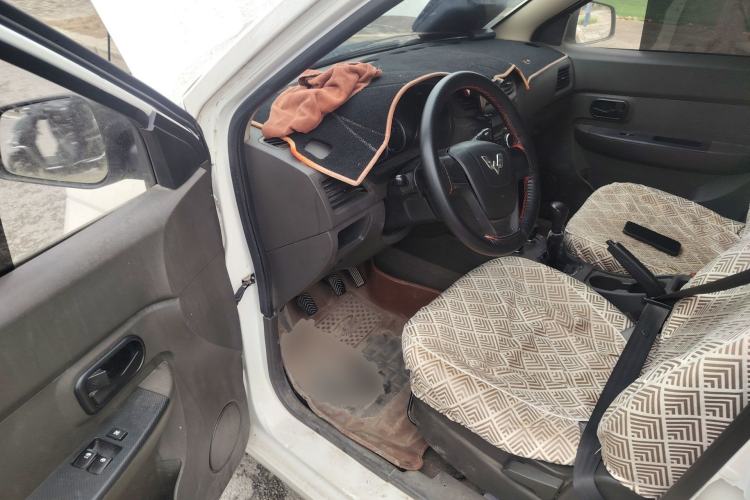 Used Wuling Hongguang 2020 1.2L S Base Model China VI LSI
