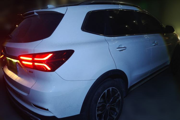 Used Roewe RX5 2018 20T Two-Wheel Drive Manual Internet Smart Edition Rear Right 45 Deg