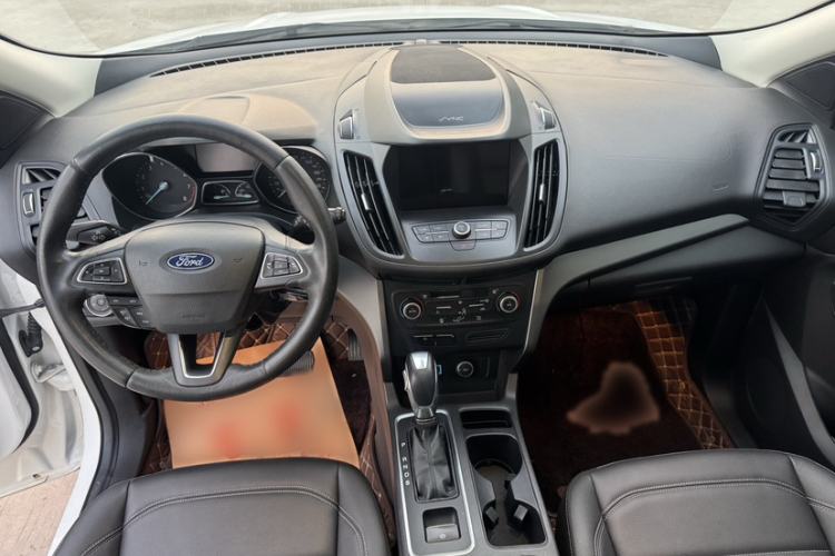 Used Ford Kuga 2019 EcoBoost 180 Two-Wheel-Drive Platinum Edition China VI Standard