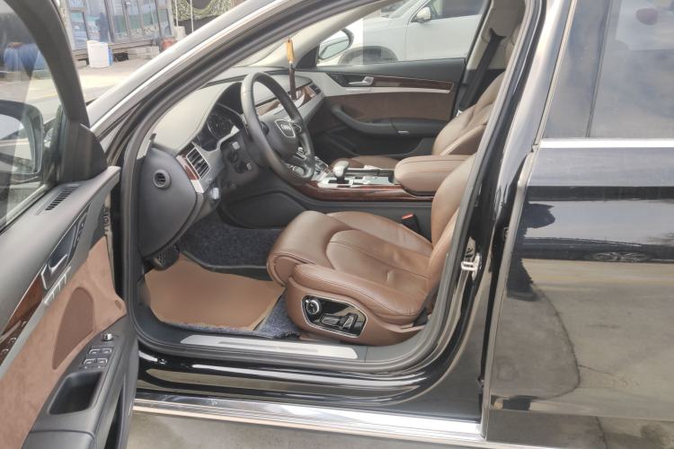 Used Audi A8 2013 A8L 45 TFSI quattro Comfort model