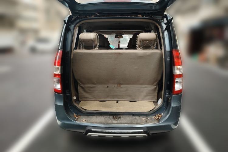 Used Wuling Hongguang 2010 1.4L Comfort Version Trunk