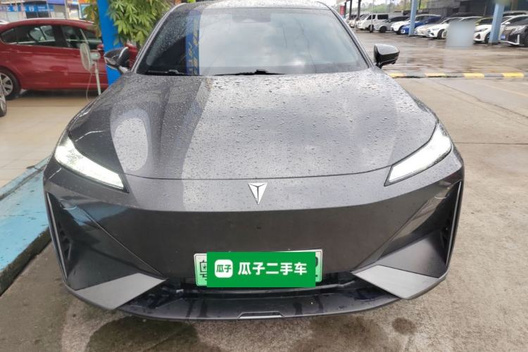 Used Deepal S07 2023 200Max Range-Extended Version Front