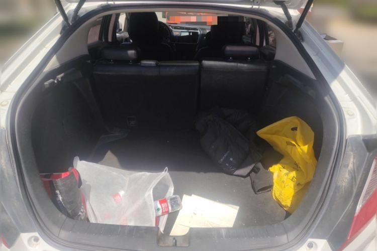 Used Honda Gienia 2017 1.5L CVT Classic Edition Trunk