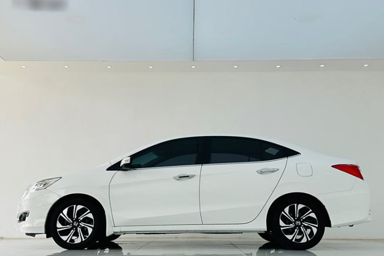 Used Honda Crider 2016 1.8L CVT Luxury Edition