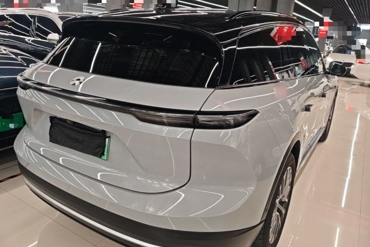 Used Nio ES6 2023 75 kWh
