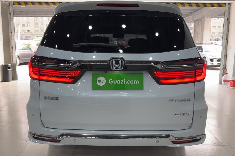 Used Honda Elysion 2024 2.0L eHEV Luxury Edition
