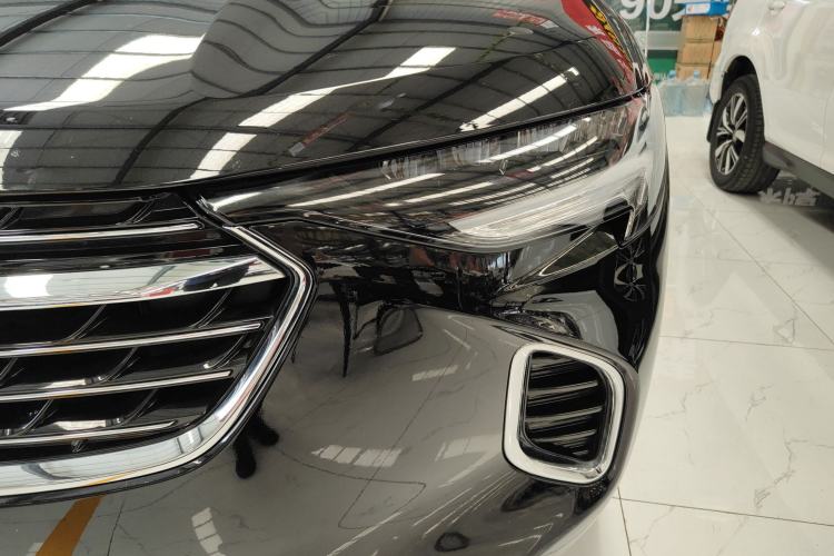 Used Buick Envision 2023 Encore S 552T Two-Wheel Drive Luxury Model
