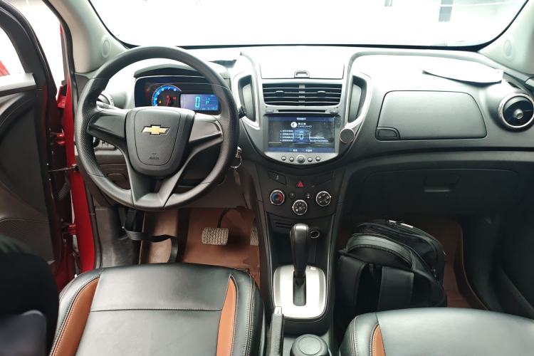 Used Chevrolet Trax 2016 1.4T Automatic Two-Wheel Drive Comfort Version with Sunroof