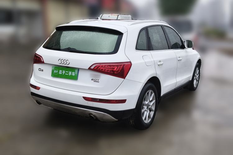 Used Audi Q5 2012 2.0TFSI Comfort Version Rear Right 45 Deg