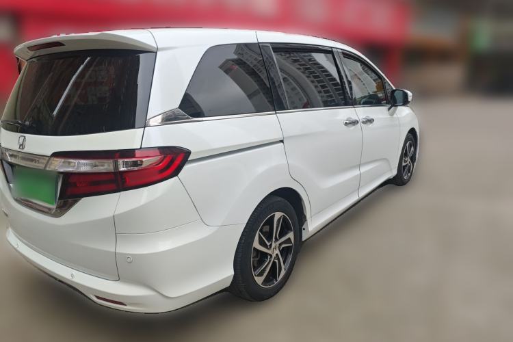 Used Honda Odyssey 2015 2.4L Supreme Edition Rear Right 45 Deg