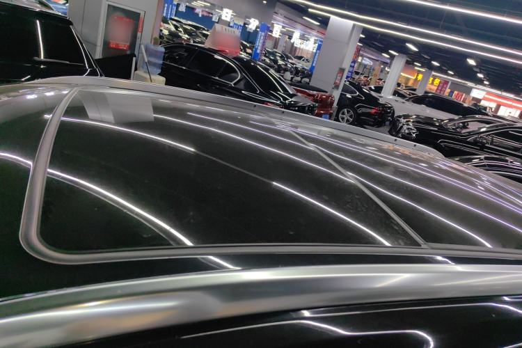 Used Buick Envision 2018 20T Two-Wheel-Drive Elite Model Roof