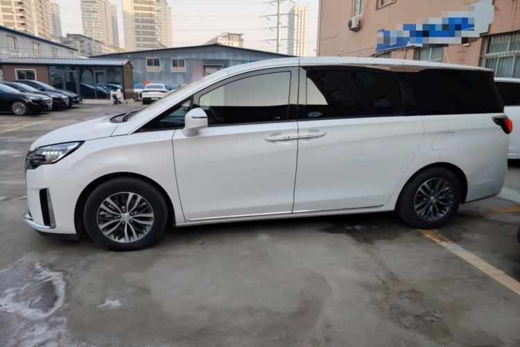 Used Buick GL8 2023 ES Lu Zun Deluxe Model
