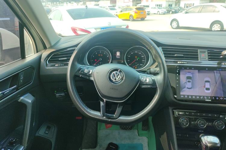 Used Volkswagen Tiguan L 2018 380TSI Automatic All-Wheel Drive Luxury Edition