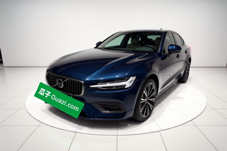 Used Volvo S60 2023 B4 Zhiyuan Luxury Edition