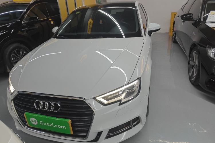 Used Audi A3 2018 30th Anniversary Edition Sportback 35 TFSI Fashion Model
