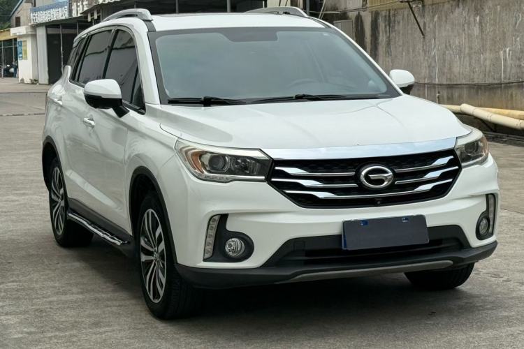 Used GAC Trumpchi GS4 2017 235T Automatic Two-Wheel Drive Luxury Smart Connectivity Version Left Front Headlight