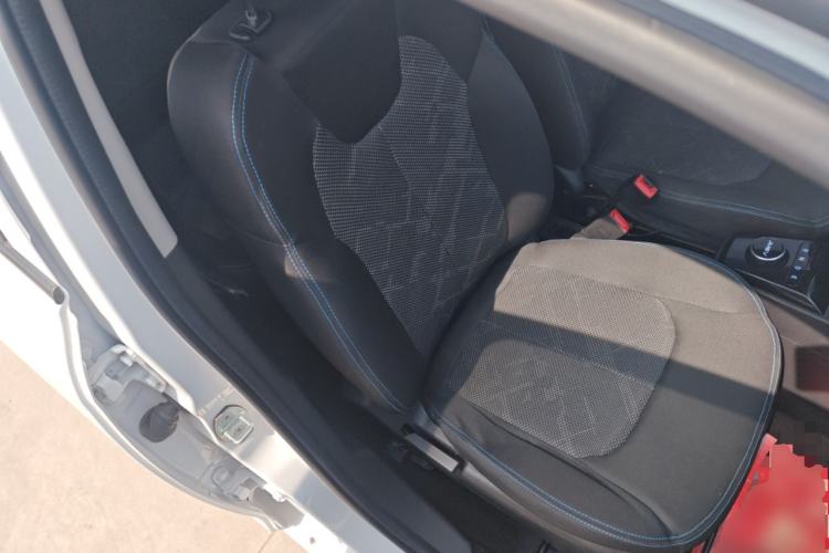 Used JMEV Xiao Qilin 2022 Heart-Pounding Edition Right Front Seat