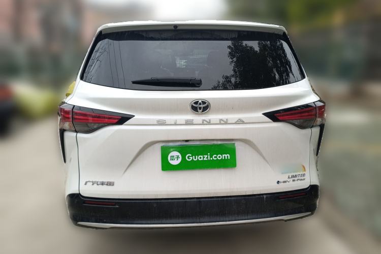 Used Toyota Sienna 2024 2.5L Hybrid Four-Wheel Drive Prestige Edition