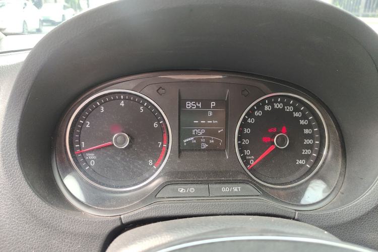 Used Volkswagen Polo 2016 1.6L Automatic Comfort Model