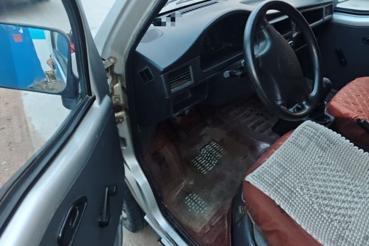 Used Wuling Zhiguang 2015 1.2L Practical LS-I Model