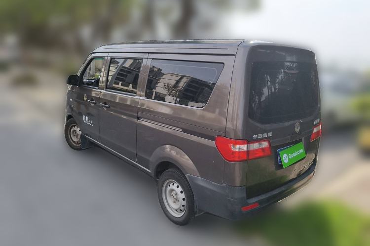 Used Jinbei Hiace X30 2021 1.5L Wealthy Single-Steaming Air-Conditioned Version Bus China VI Standard SWC15M
