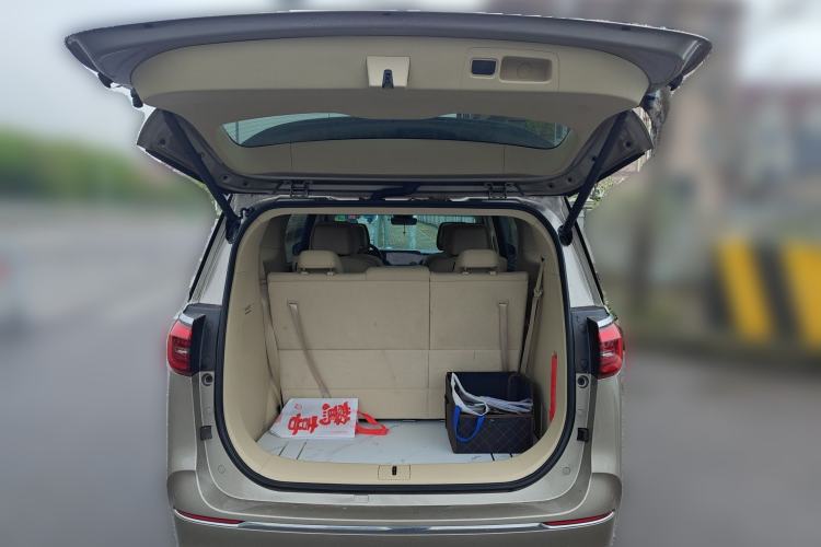 Used Buick GL8 2023 ES Lu Zun Deluxe Model