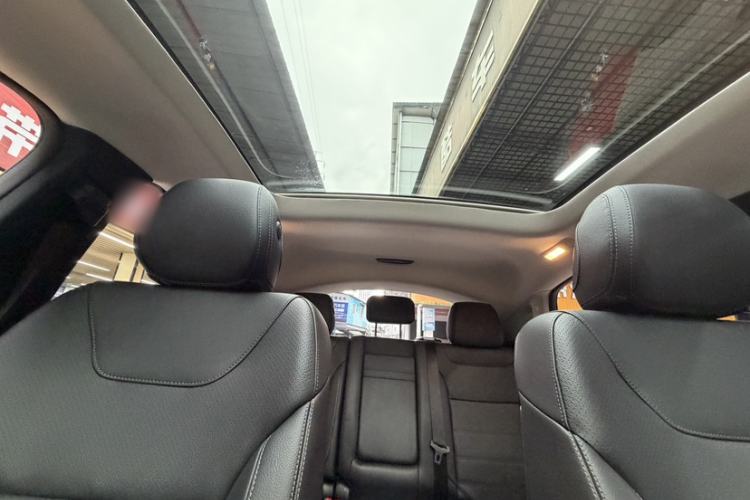 Used Mercedes-Benz GLE Coupe 2018 GLE 320 4MATIC Coupe SUV Interior 6