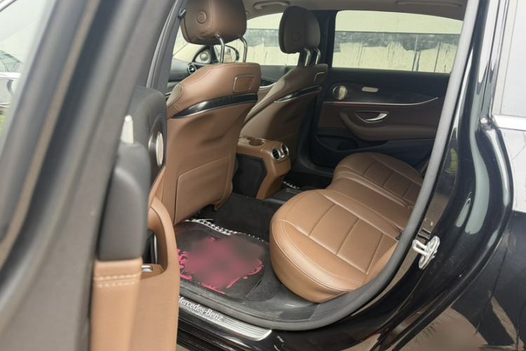 Used Mercedes-Benz E-Class 2017 E 300 L Sporty and Stylish Model