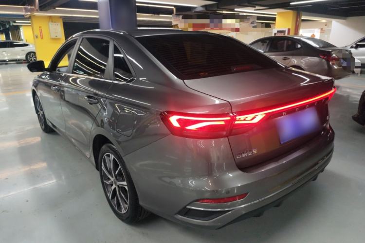 Used Geely Auto Emgrand 2022 4th Generation 1.5L CVT Flagship Model Exterior 2