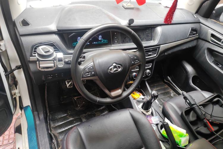 Used CHANGAN KAICHENG Oushang A600 2017 1.5L Manual Luxury Version
