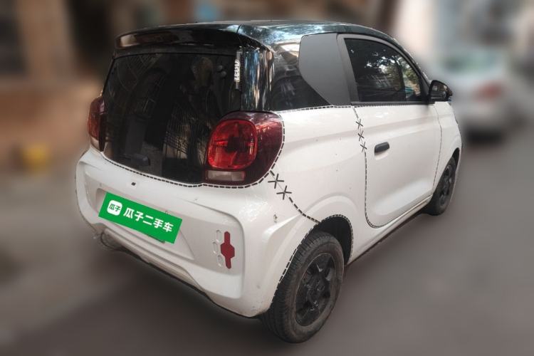 Used Roewe Clever 2021 302 km New Four-Seater Super-Efficient Version