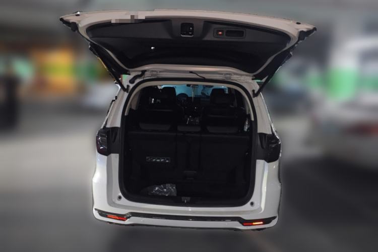 Used Honda Elysion 2022 2.0L eHEV Luxury Edition
