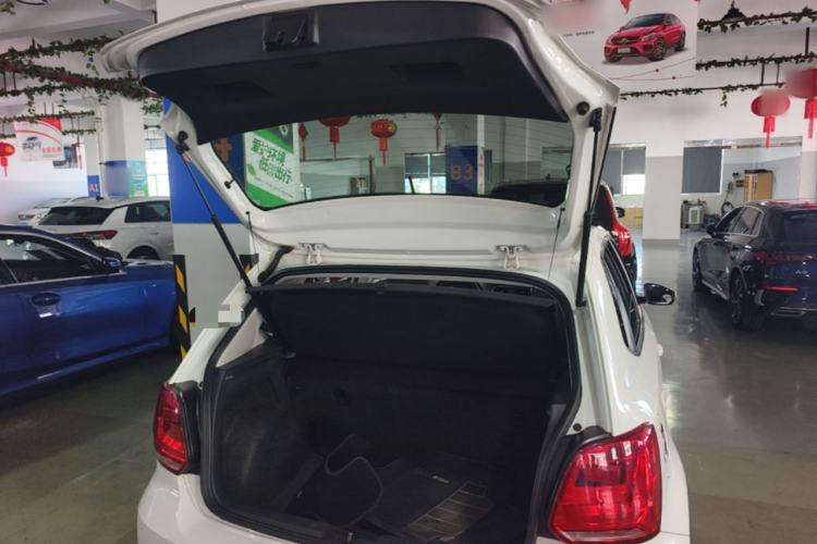 Used Volkswagen Polo 2018 1.5L Automatic Enjoyment Model