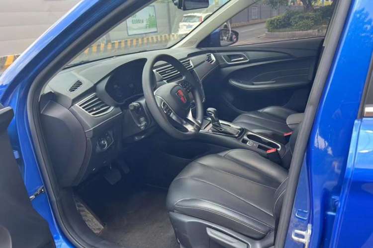 Used Roewe i5 2019 GL 20T Automatic 4G Connected & Ultra-Cool Play Edition