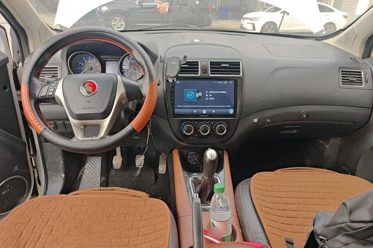 Used FORTHING Joyear X5 2015 1.6L Manual Luxury Model