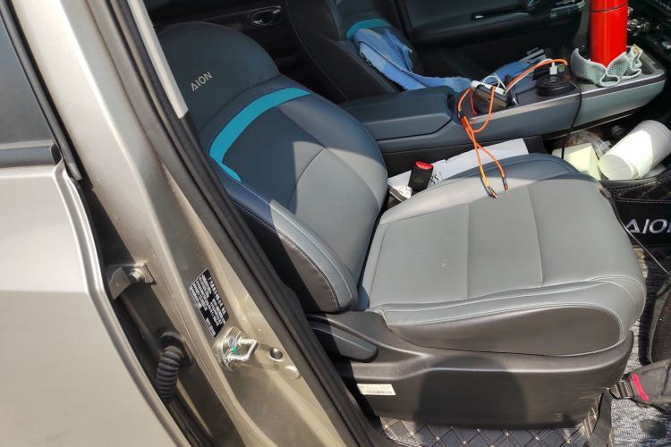 Used AION Y 2023 Younger Star Edition
