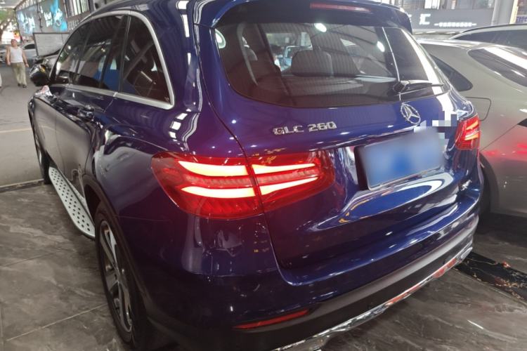 Used Mercedes-Benz GLC 2016 GLC 260 4MATIC Luxury Model
