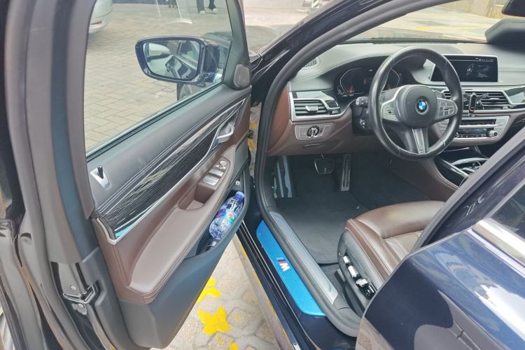 Used BMW 7 Series 2021 730Li M Sport Package
