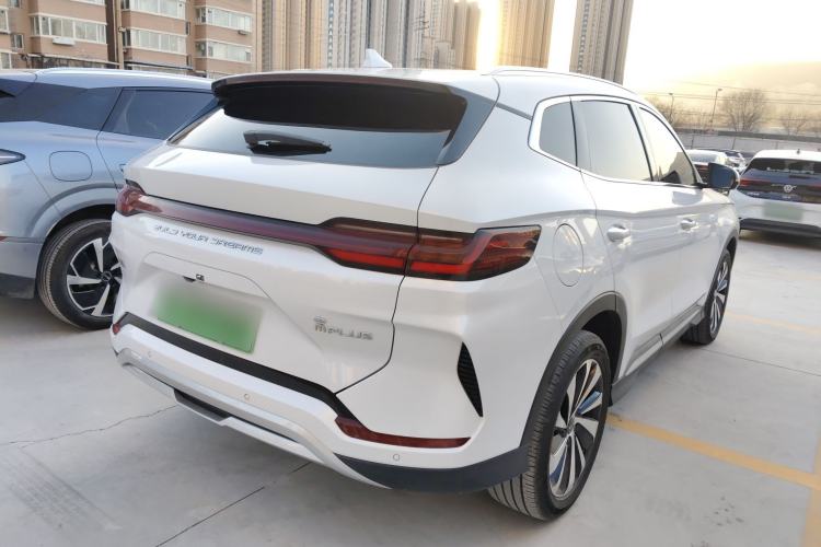 Used BYD Song PLUS New Energy 2023 Champion Edition EV 520KM Luxury Model
