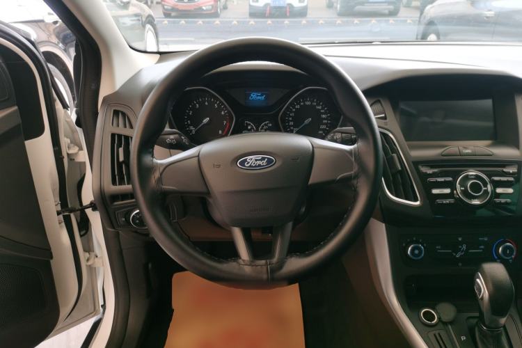 Used Ford Focus 2018 Hatchback Classic 1.6L Automatic Comfort Plus SmartDrive Edition