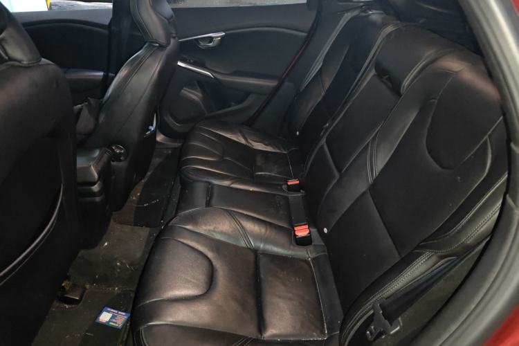 Used Volvo V40 2017 T3 Zhiyi Edition