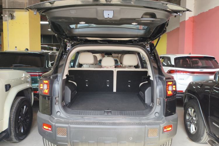 Used JETOUR Shanhai T1 2025 150 km to the Lake
