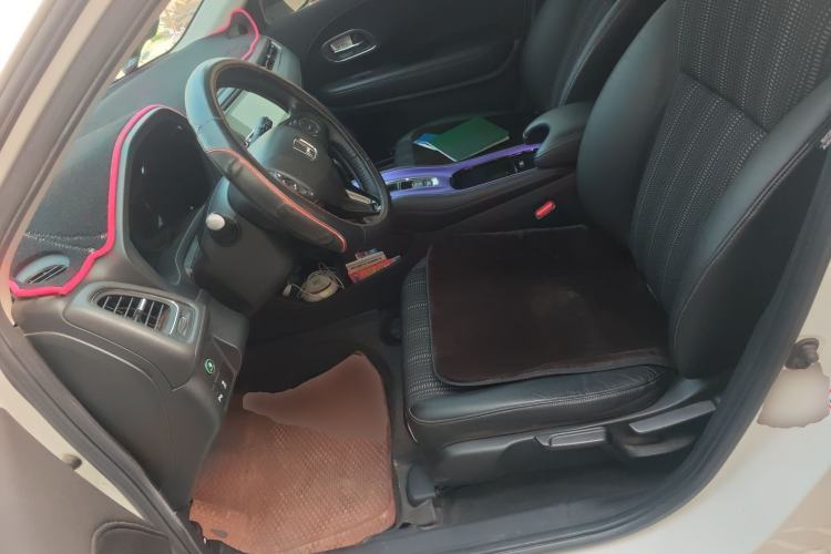 Used Honda Vezel 2015 1.8L CVT 2WD Luxury Model Left Front Seat