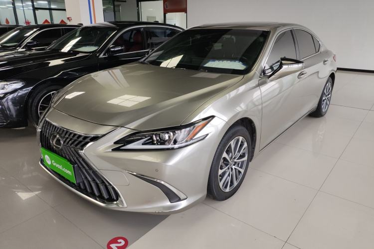 Used Lexus ES 2022 200 Excellence Edition
