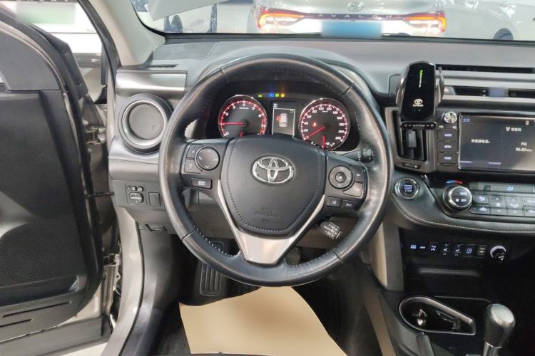 Used Toyota RAV4 2018 2.5L Automatic 4x4 Elite i Edition
