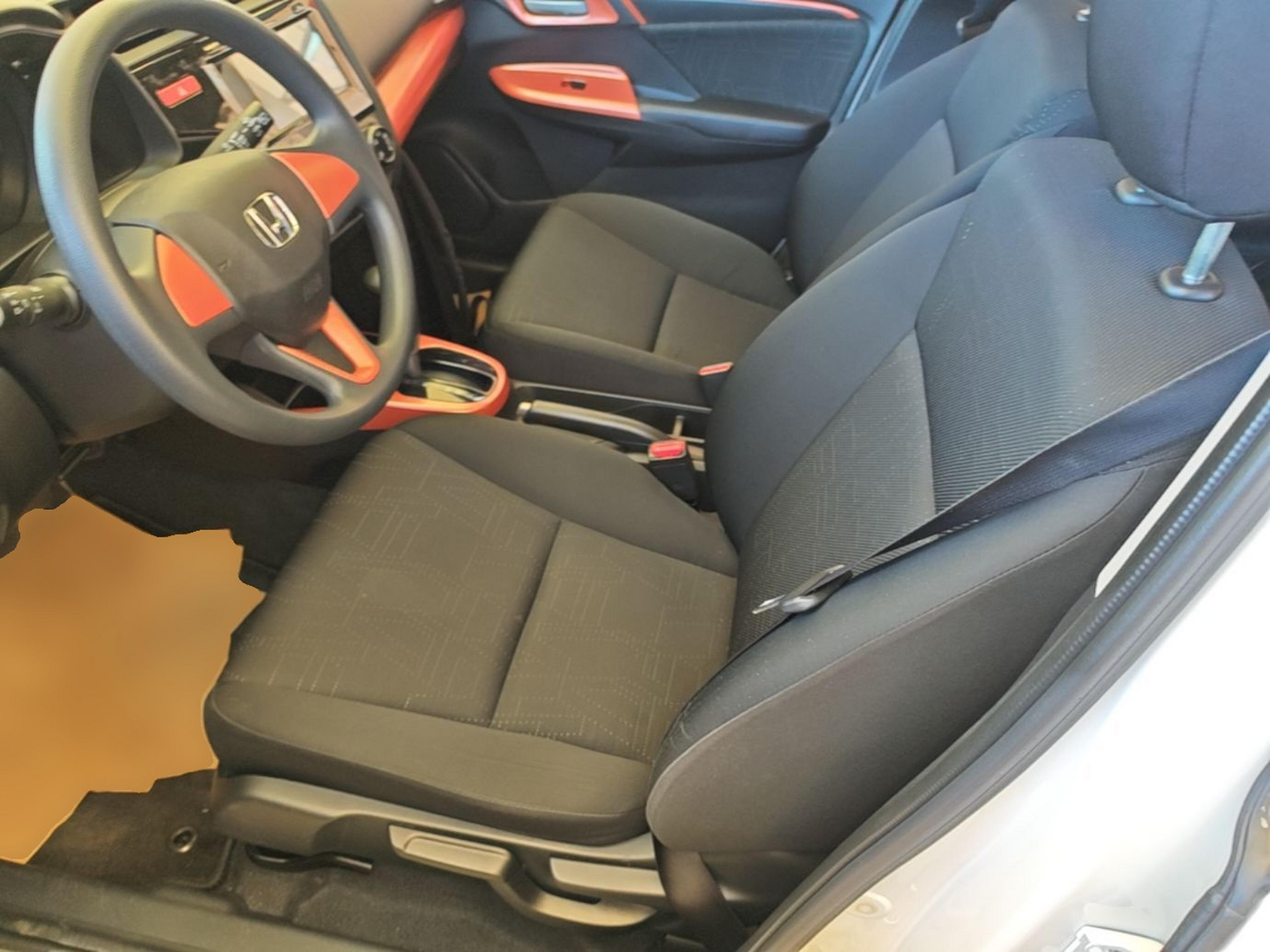 Interior delantero