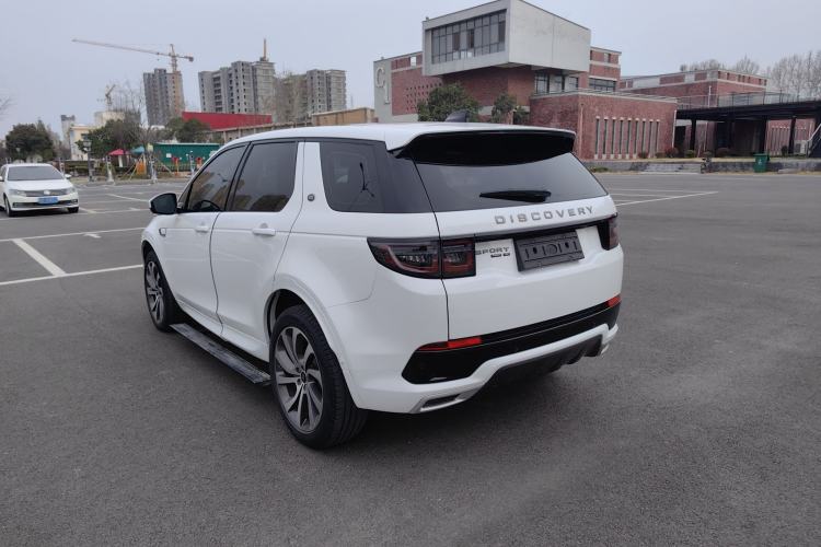 Used Land Rover Discovery Sport 2020 249 PS R-Dynamic Performance Tech Edition 7 Seats Exterior 2