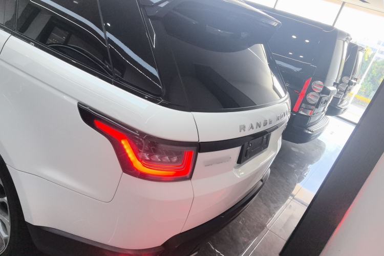 Used Land Rover Range Rover Sport 2020 3.0 L6 SE
