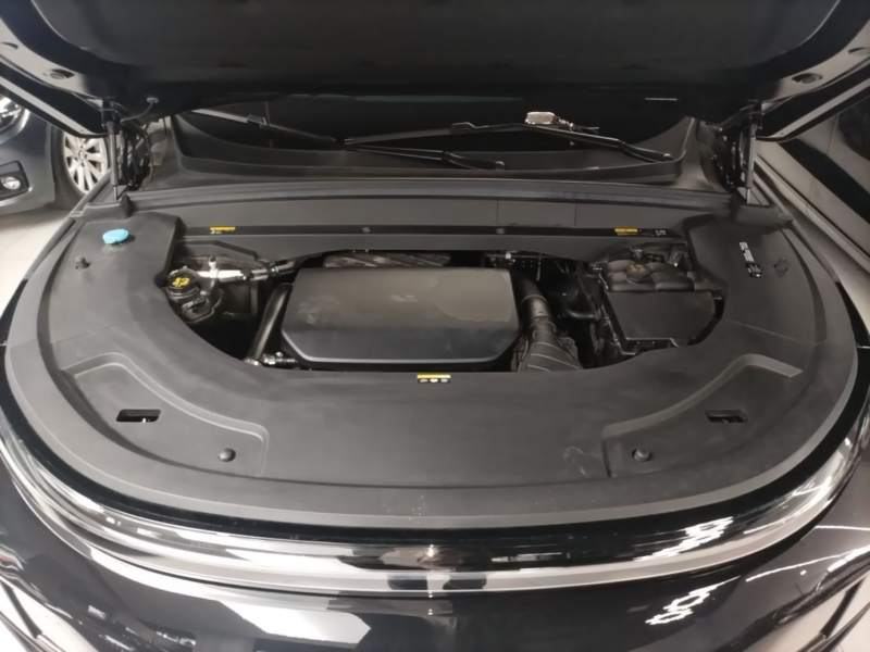 Used Li Auto L7 2024 Pro Model — 19